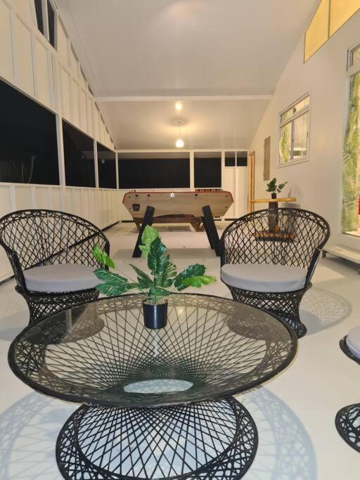 Taharu'U Guest House By The Beach Papara Εξωτερικό φωτογραφία